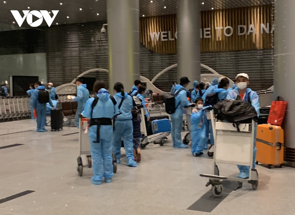 Da Nang suggests to suspend repatriation flights from abroad